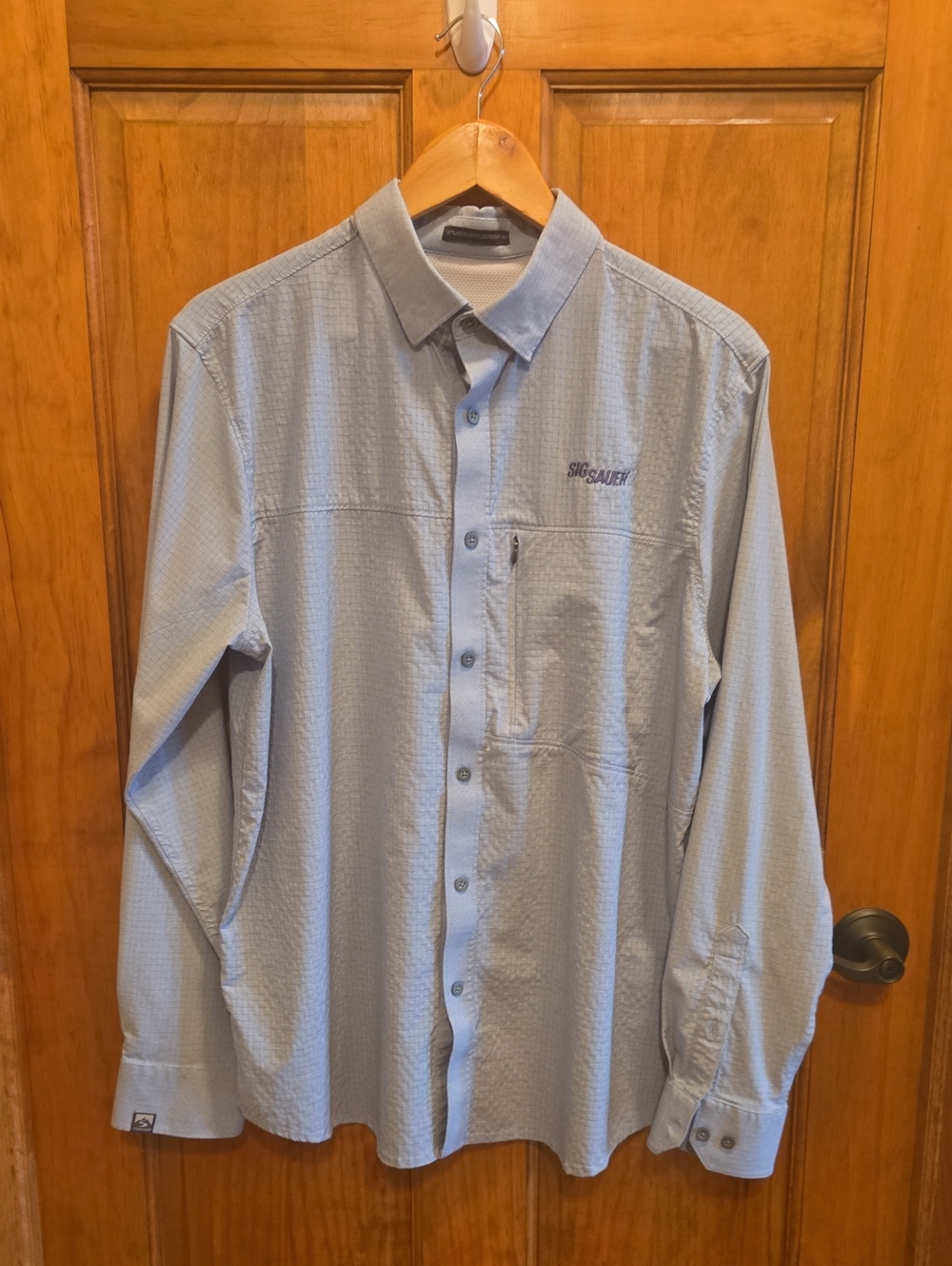 Light Blue Men's Button-Up Shirt with Chest Pocket -long Sleeves